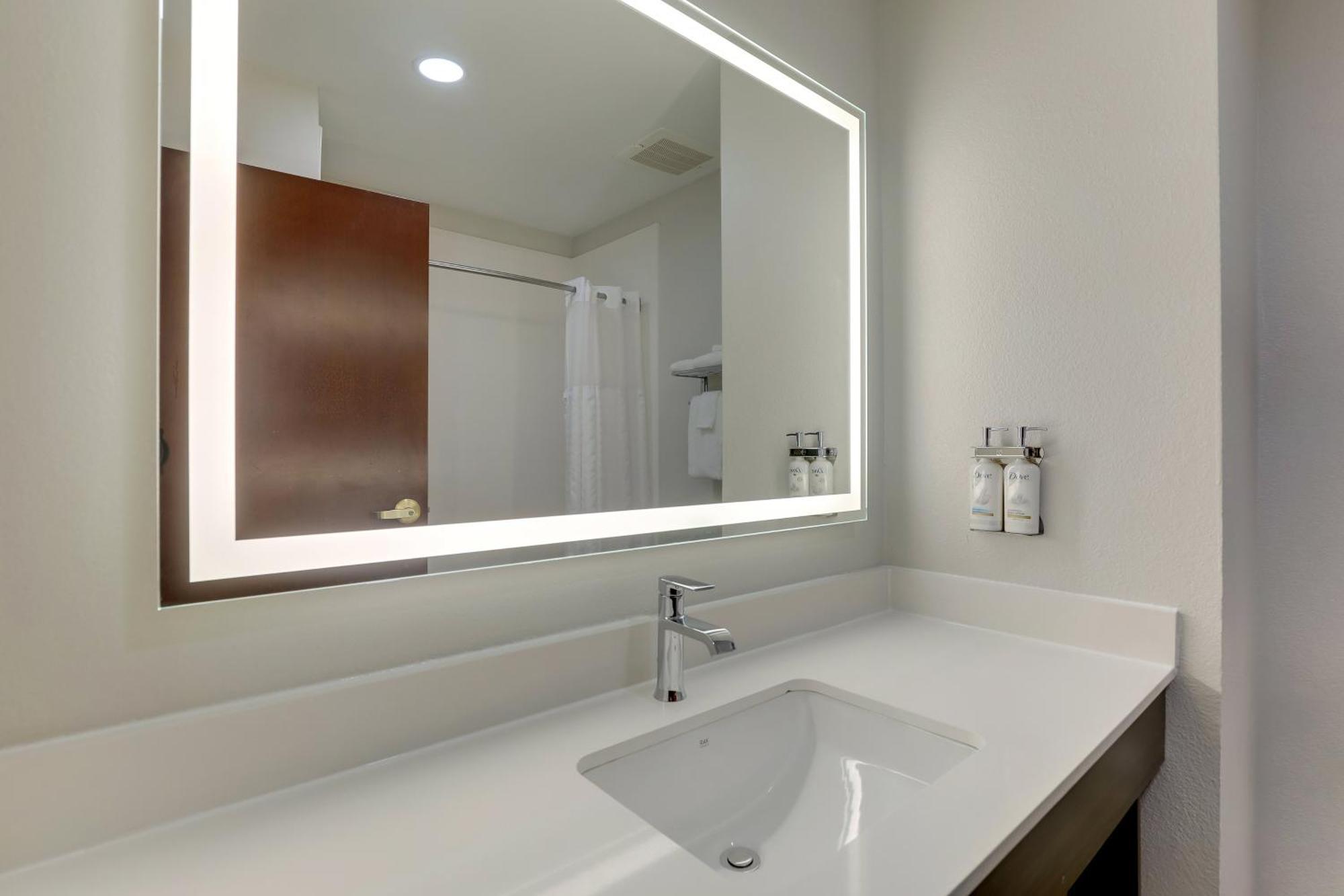 Holiday Inn Express Lexington Southwest Nicholasville By Ihg Exterior photo