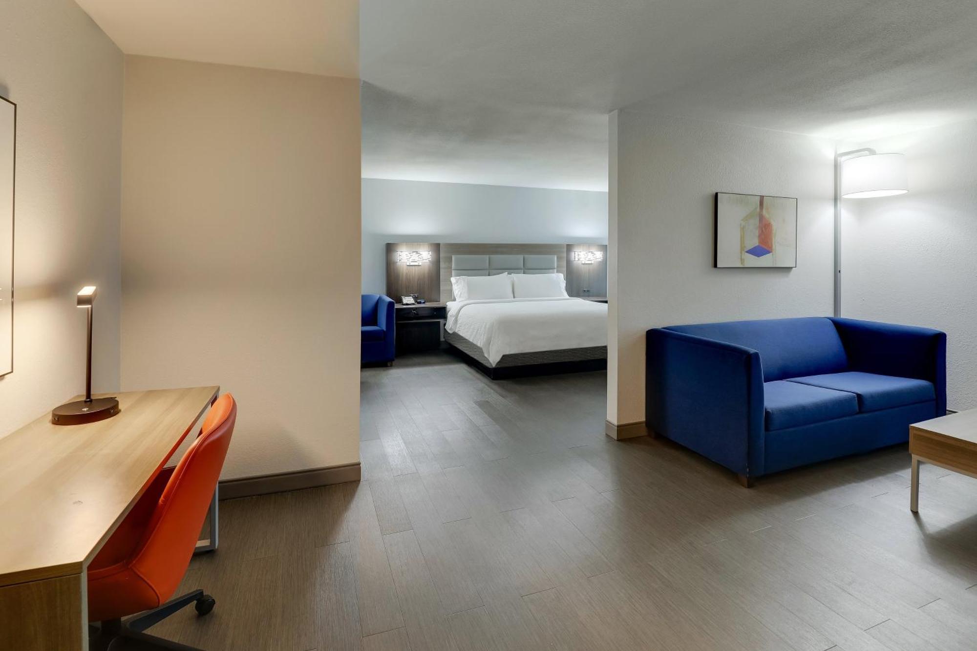 Holiday Inn Express Lexington Southwest Nicholasville By Ihg Exterior photo