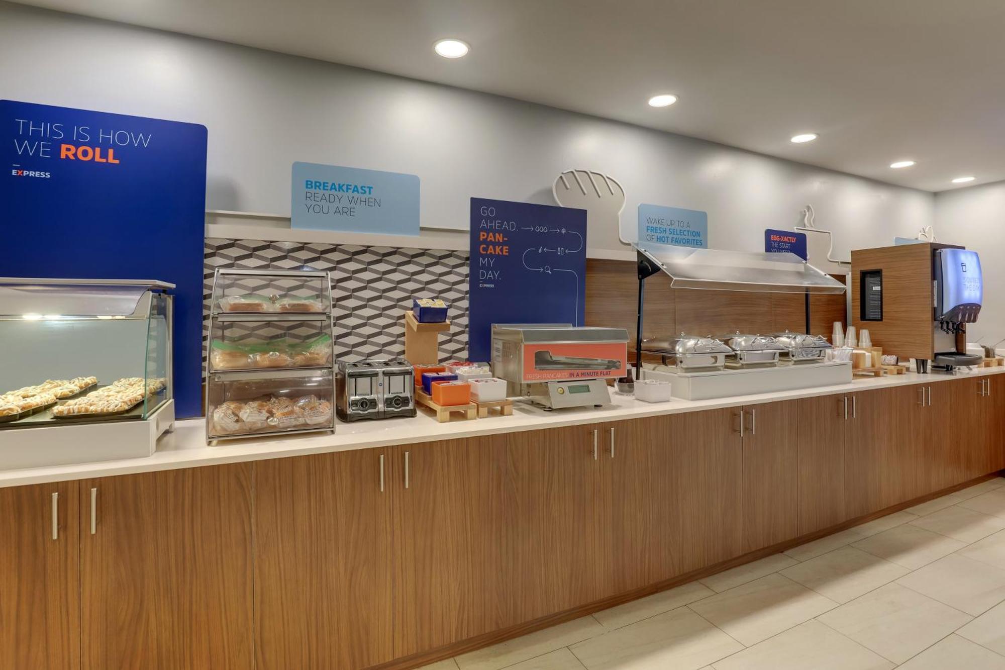 Holiday Inn Express Lexington Southwest Nicholasville By Ihg Exterior photo